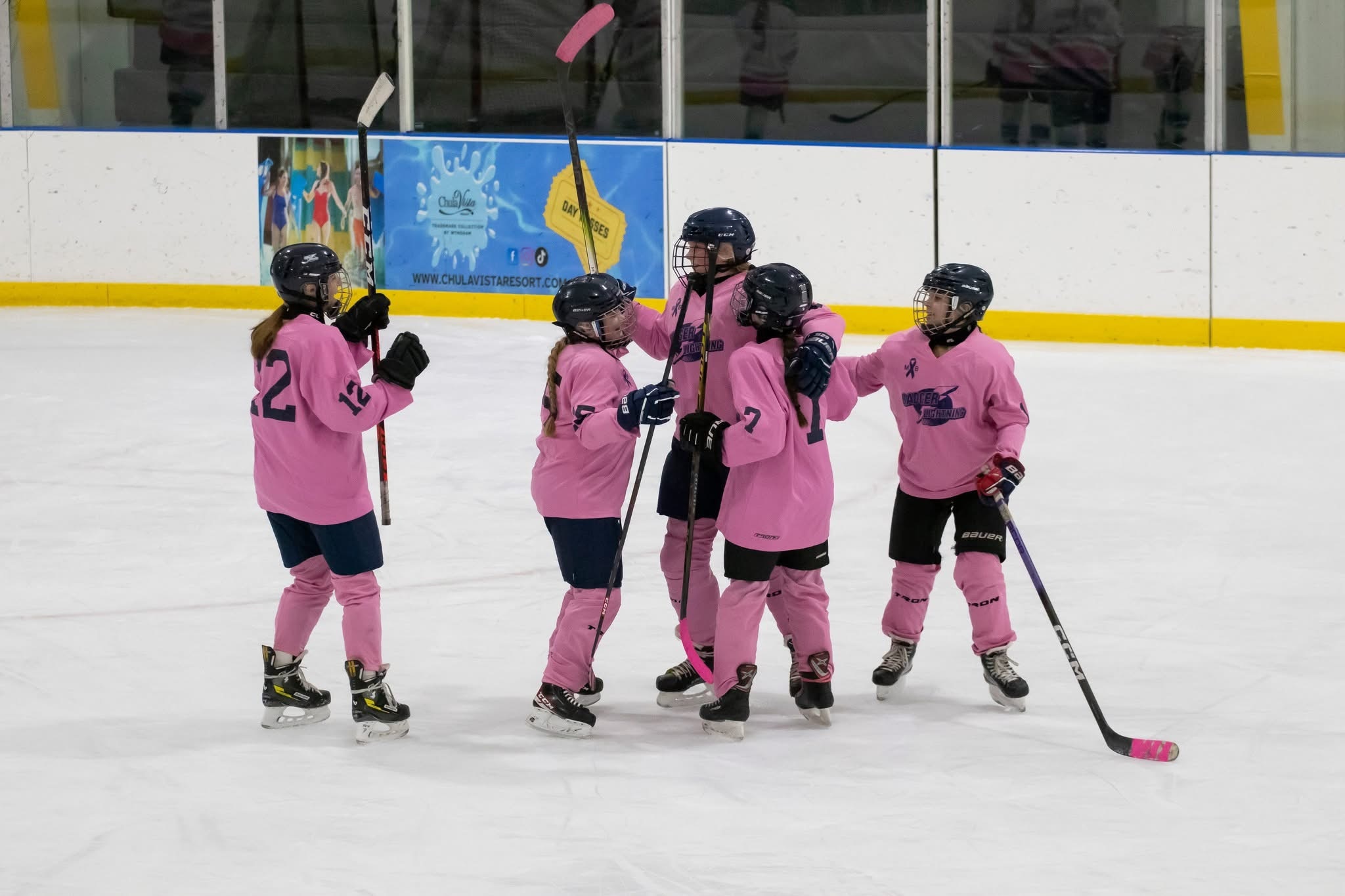 Badger Lightning Fall 3-2 to Brookfield Glacier on Late Third-Period Goal