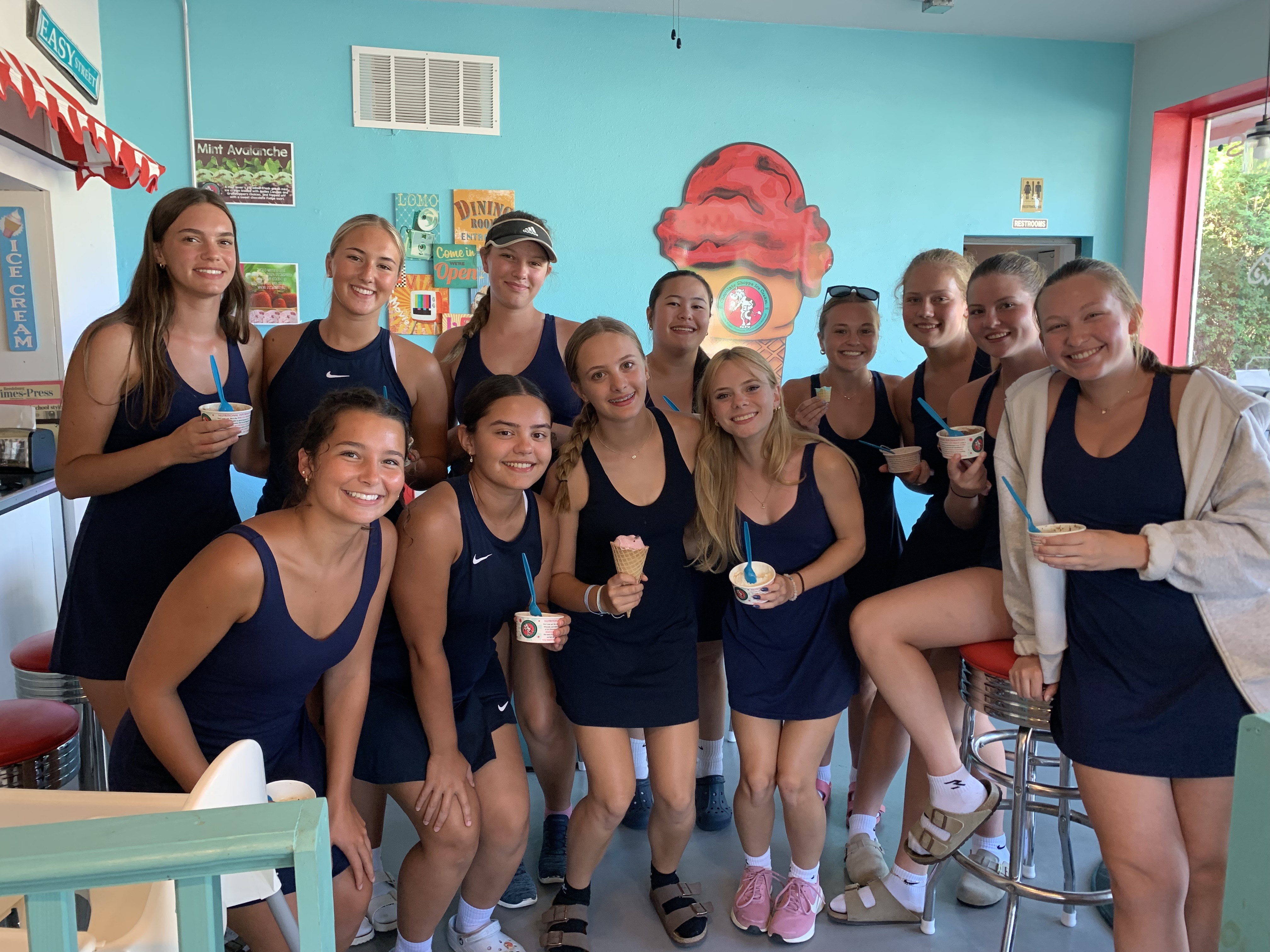 Baraboo Girls Tennis Clinch Convincing Victory Over Reedsburg